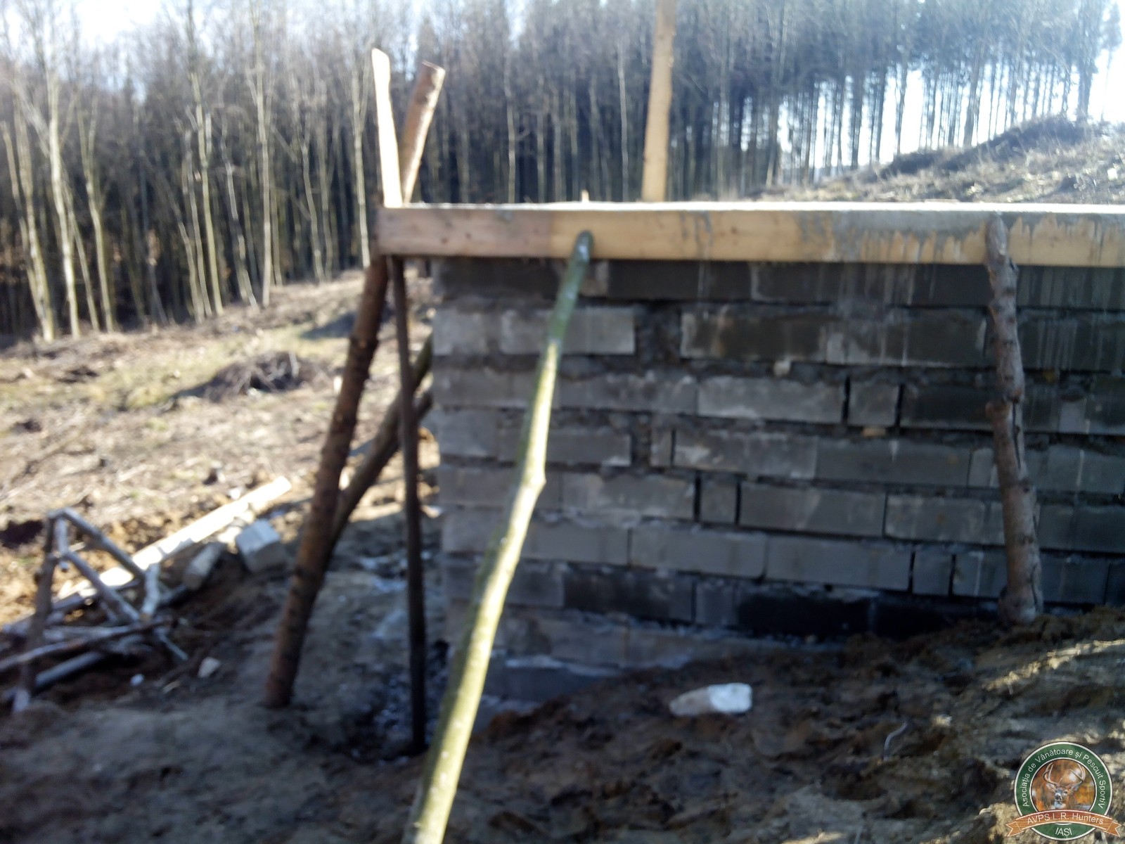 avps-lr-hunters-constructii_vanatoaresti-18