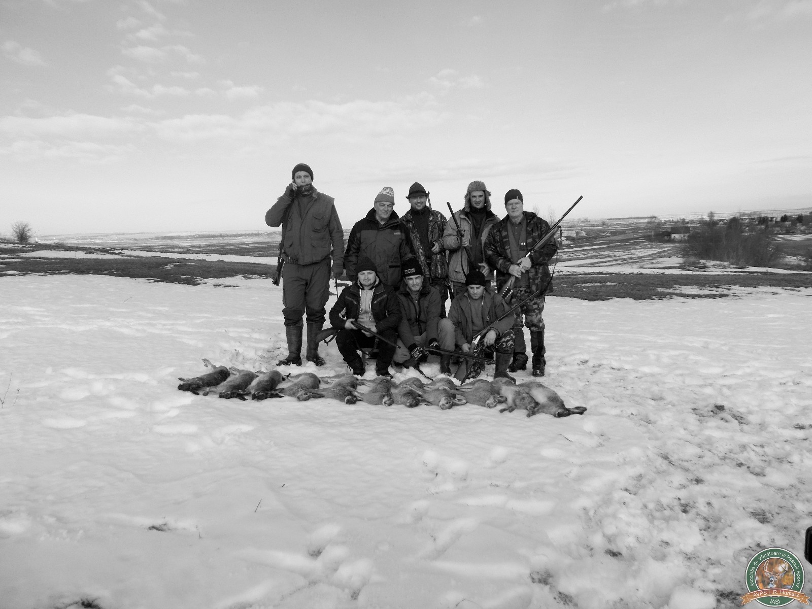 avps-lr-hunters-liteni_60-28