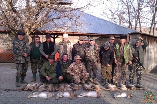 avps-lr-hunters-la-vanatoare-9